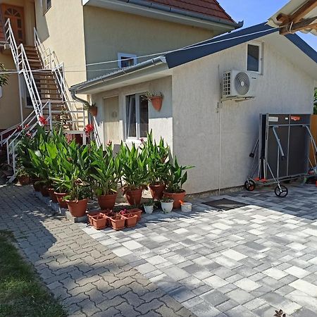 Aniko Apartmanhaz Balatonföldvár 외부 사진