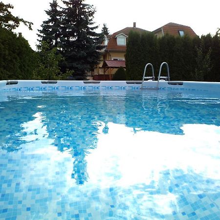 Aniko Apartmanhaz Balatonföldvár 외부 사진
