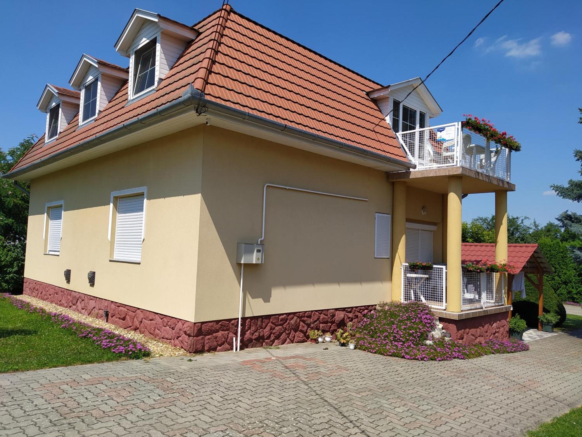 Aniko Apartmanhaz Balatonföldvár 외부 사진