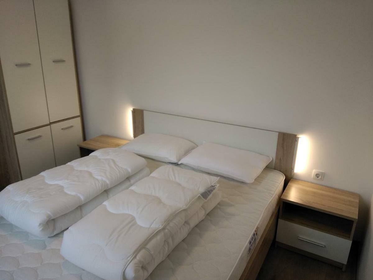 Aniko Apartmanhaz Balatonföldvár 외부 사진